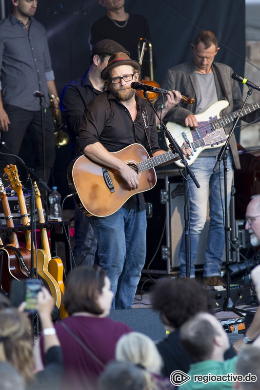 Gregor Meyle (live beim Burgsommer Neuleiningen, 2017)