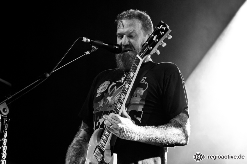 Mastodon (live in Frankfurt, 2017)