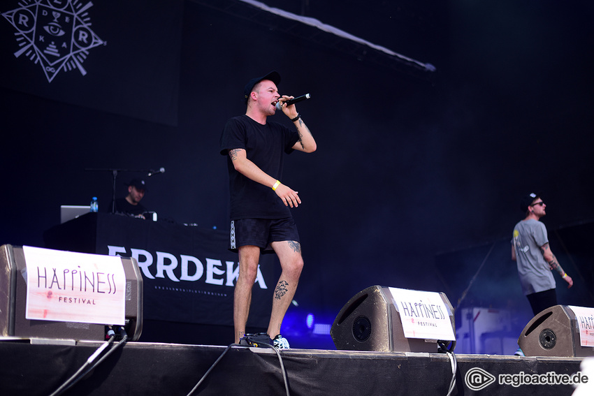 Errdeka (live beim Happiness Festival, 2017)