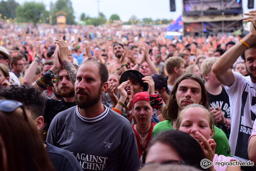 Royal Republic (live beim Happiness Festival, 2017)