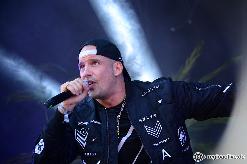 Bonez MC & Raf Camora (live beim Happiness Festival, 2017)