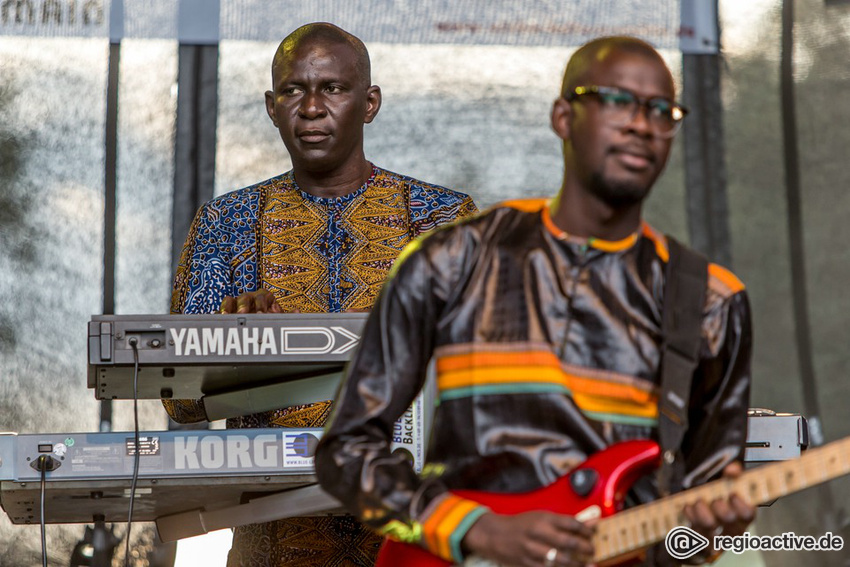 Youssou N'Dour & Le Super Étoile de Dakar (live in Frankfurt 2017)