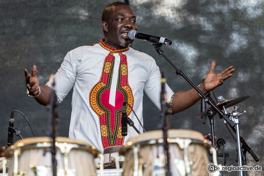 Youssou N'Dour & Le Super Étoile de Dakar (live in Frankfurt 2017)