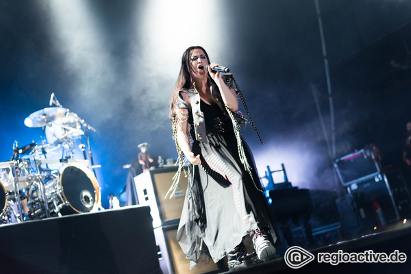 Evanescence begeistern im Kölner Palladium mit Power und Drama