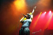 Ladies first: Fotos von Revolution Eve als Vorband von Evanescence in Köln