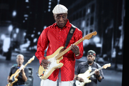 Ehrwürdig - Blues Legend: Live-Fotos von Buddy Guy live bei den Jazzopen Stuttgart 