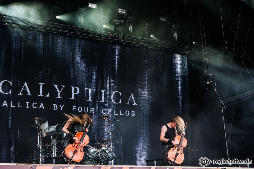 Apocalyptica (live beim Deichbrand Festival 2017)