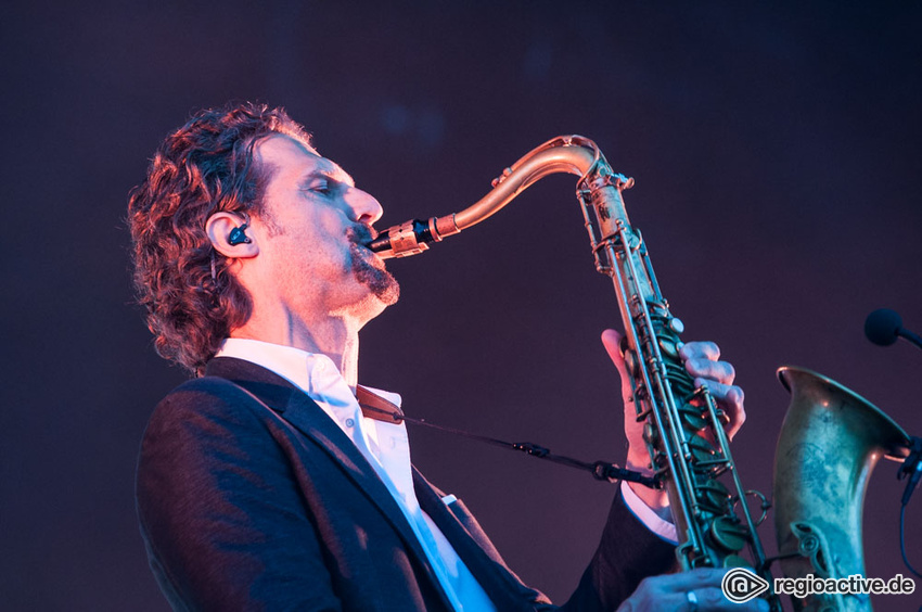 Parov Stelar (live beim Deichbrand Festival 2017)