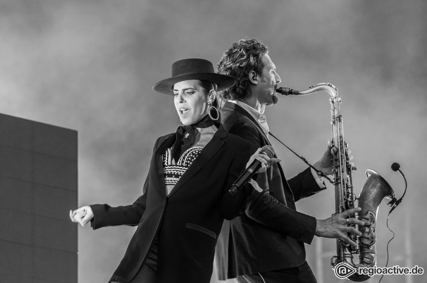 Parov Stelar (live beim Deichbrand Festival 2017)