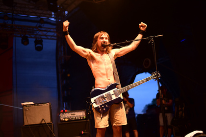 Stoner-Rock - Oben ohne: Bilder der Truckfighters live beim Trebur Open Air 2017 