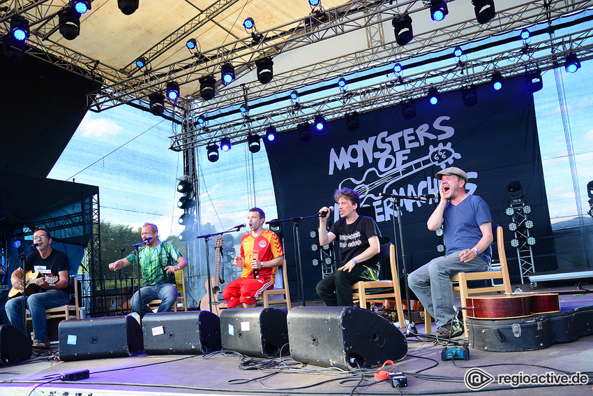 Monsters of Liedermaching (live beim Trebur Open Air, 2017)