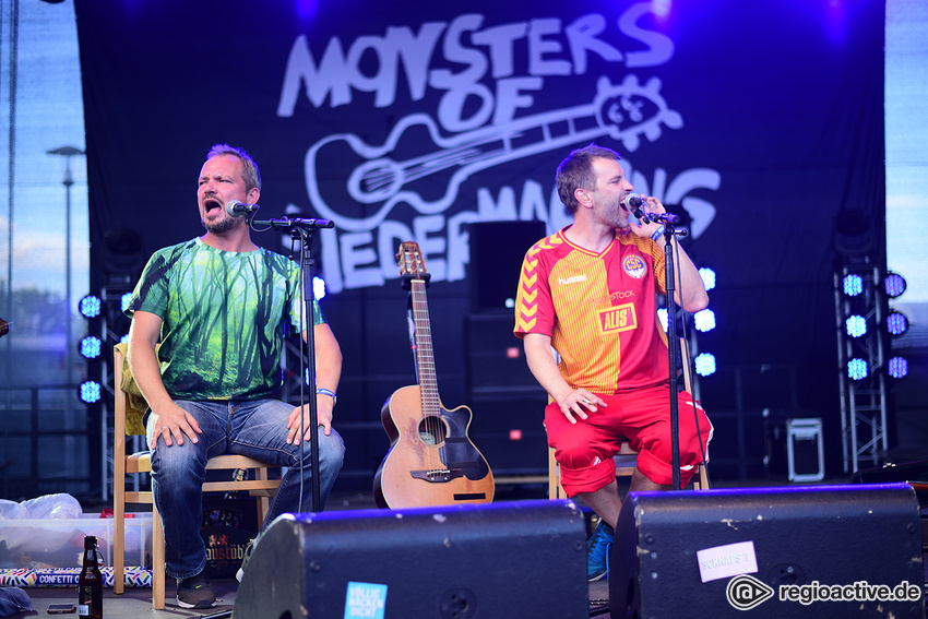 Monsters of Liedermaching (live beim Trebur Open Air, 2017)