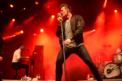 Voc'n'Rock - Back To The 50s: Live-Bilder von The Baseballs beim Trebur Open Air 2017 