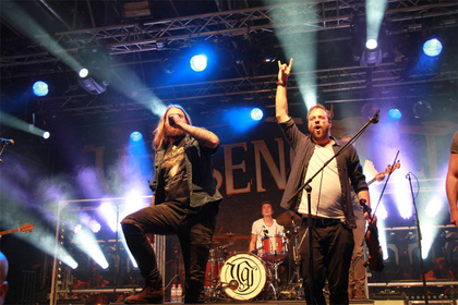 Niemals sang- und klanglos - Versengold: Live-Bilder der Folk-Rockband beim Wacken Open Air 2017 