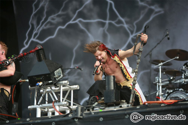 Salto Mortale? - Fotos von Saltatio Mortis' Totentanz beim Wacken Open Air 2017 