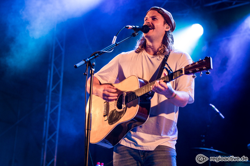 Mighty Oaks (live beim Sound of the Forest, 2017)