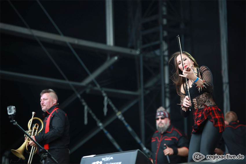 Russkaja live auf dem Wacken Open Air, 2017