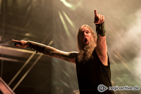 Ritterlich - Live-Fotos vom Haupt-Gig von Amon Amarth beim Summer Breeze 2017 