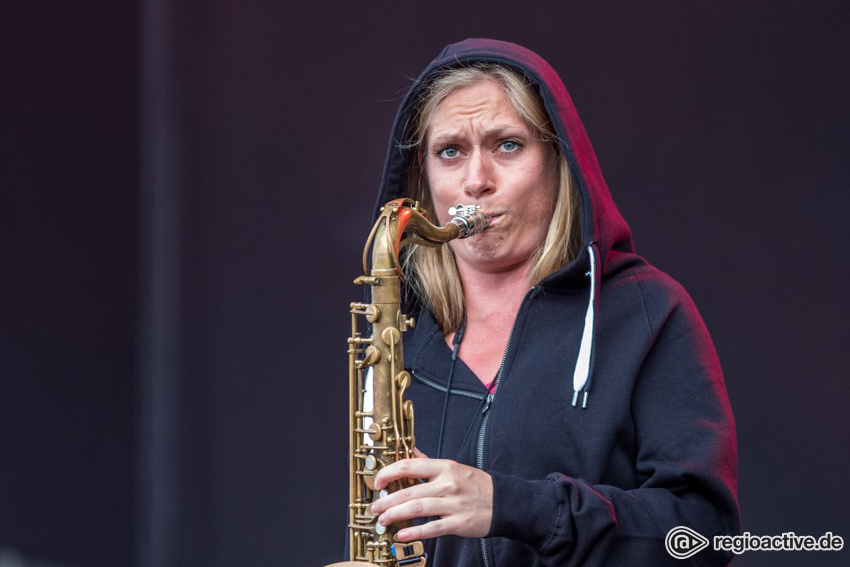 Irié Rèvoltès (live auf dem Highfield, 2017)