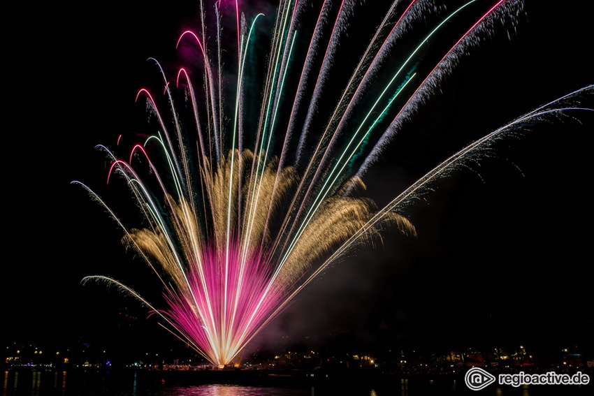 Großes Musikfeuerwerk beim Museumsuferfest Frankfurt 2017