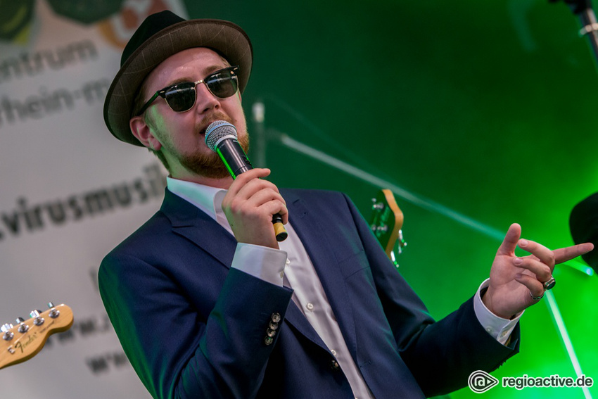 Miles King & The Urban Legends (live auf dem Museumsuferfest Frankfurt 2017)