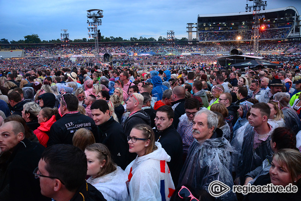 Wasseransammlung - Impressionen vom Konzertabend mit Andreas Gabalier auf dem Hockenheimring 