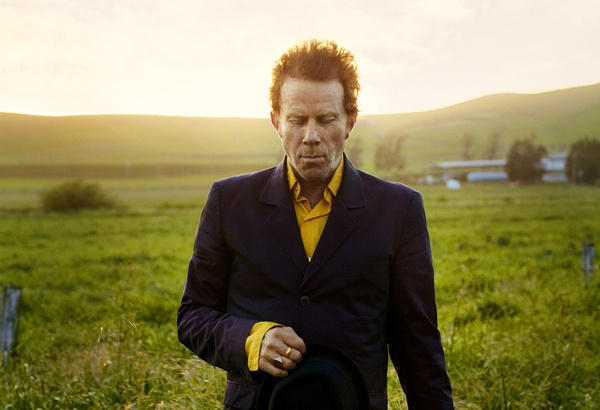 Happening - Überraschungsgast: Spontanauftritt von Tom Waits mit Mavis Staples 