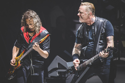 Fest verdrahtet und hochexplosiv - Metallica bringen die Lanxess Arena Köln an den Rand der Selbstzerstörung 