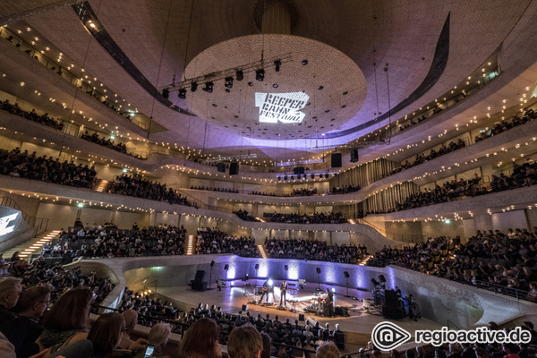 Sampletastisch - Live-Fotos von Daniel Brandt live in der Elbphilharmonie beim Reeperbahn Festival 2017 