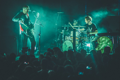 Auf Abstand - Sigur Rós präsentieren in der Frankfurter Jahrhunderthalle ihre kühle Seite 