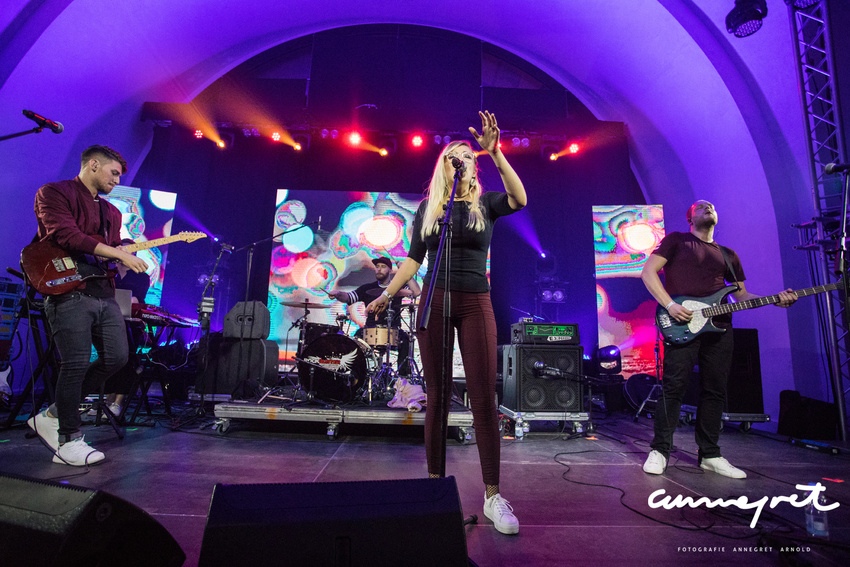 Lilli Rubin (live beim Rockbuster Finale, 2017)