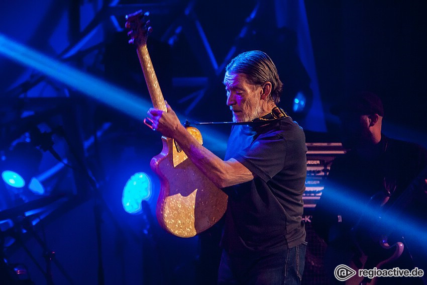 Chris Rea (live in Mannheim 2017)