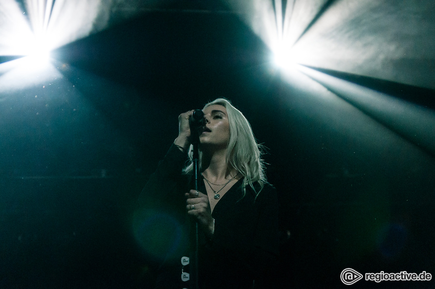 PVRIS (live in Hamburg, 09.11.2017)