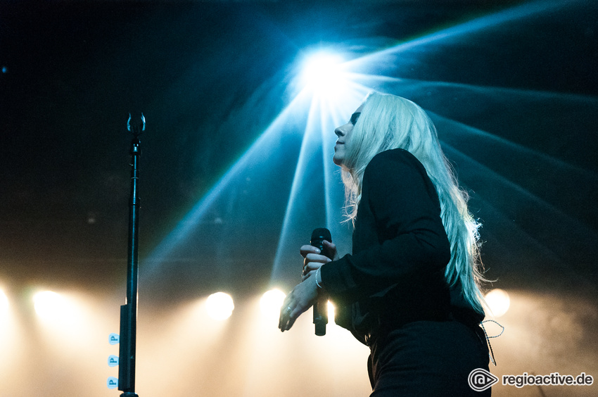 PVRIS (live in Hamburg, 09.11.2017)