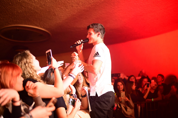 Gegen die Stille - Teenie Star: Live-Bilder von Wincent Weiss im Capitol Mannheim 