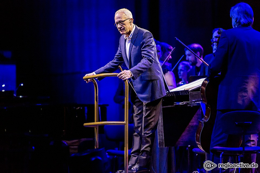 James Newton Howard (live in Mannheim 2017)