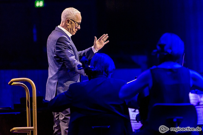 James Newton Howard (live in Mannheim 2017)