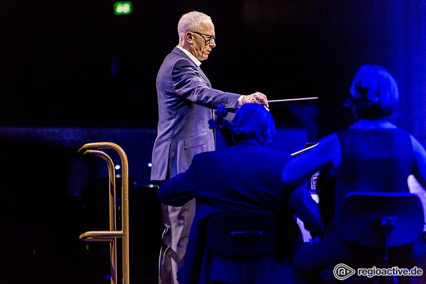 James Newton Howard (live in Mannheim 2017)