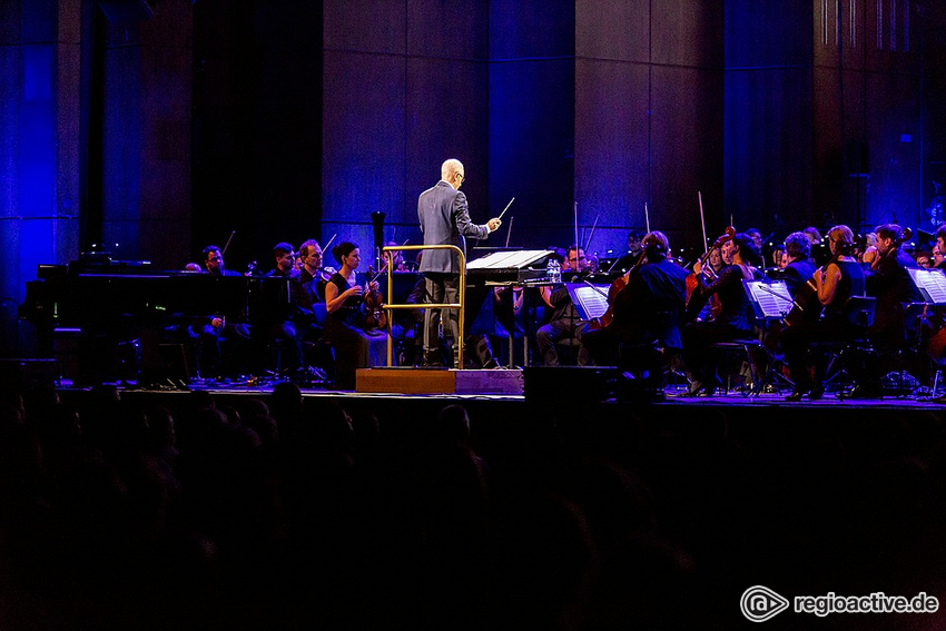 James Newton Howard (live in Mannheim 2017)