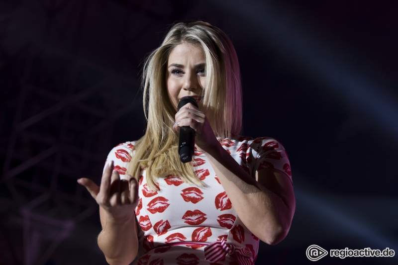 Beatrice Egli (live bei der Schlagernacht des Jahres, Frankfurt 2017)