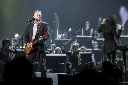 Stammgast - Live-Bilder von John Miles bei der Night Of The Proms in Hamburg 