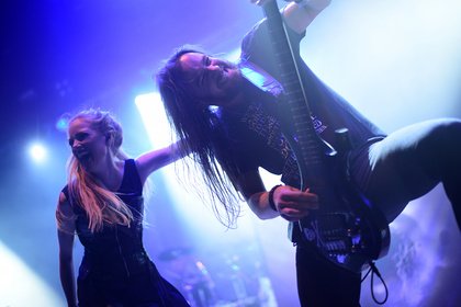 Symphonien aus Bielefeld - Xandria: Live-Bilder der Symphonic-Metaller beim Knock Out Festival in Karlsruhe 