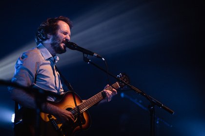 Setz' dich zu mir, ich hab' Zeit - Gisbert zu Knyphausen zeigt sich in der halle02 in Heidelberg in neuem Gewand 