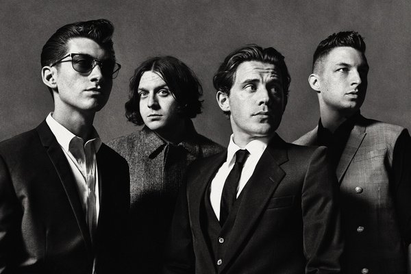 Sounds from Space - Arctic Monkeys veröffentlichen Charity Album 'Live at The Royal Albert Hall' 