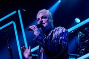 Erasure brennen in der Frankfurter Batschkapp ein Partyfeuerwerk ab