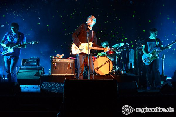 Bis zur Unendlichkeit - Konsistent: Live-Bilder von Tocotronic in der halle02 in Heidelberg 