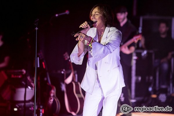 Italienische Power - Fantastico: Bilder von Gianna Nannini live in der Alten Oper in Frankfurt 