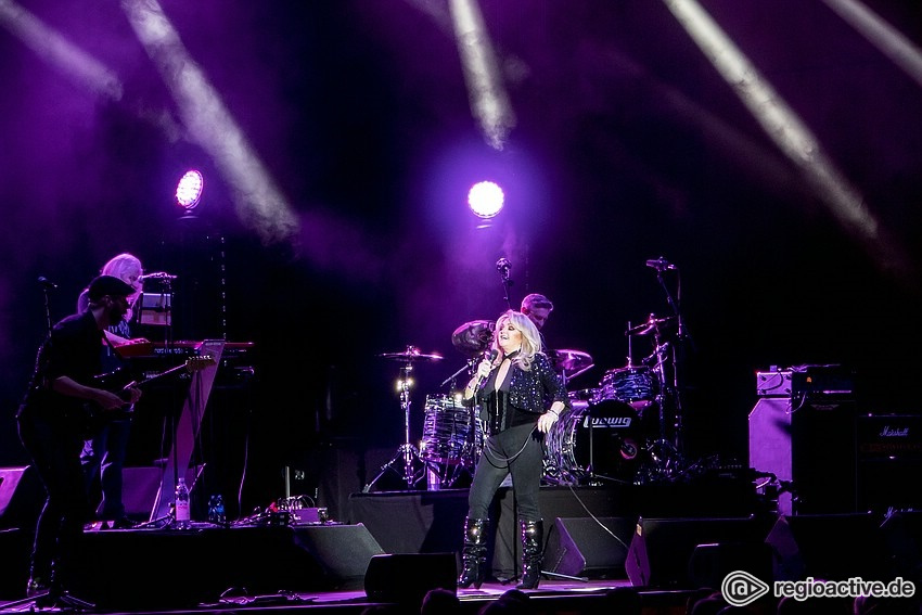 Bonnie Tyler (live in Mannheim 2018)