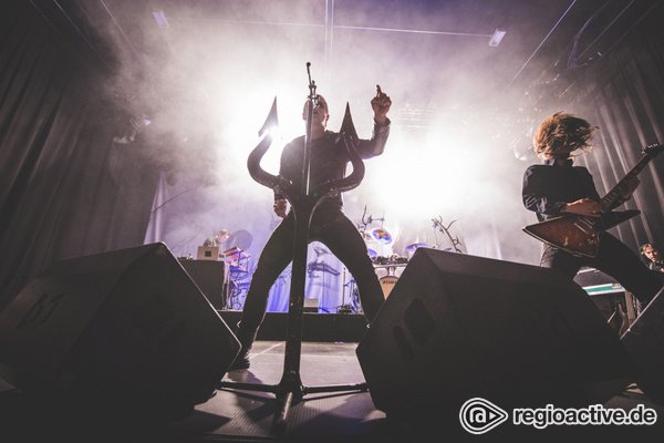 Nordisch düster - Gewaltig: Bilder von Satyricon live in der Frankfurter Batschkapp 