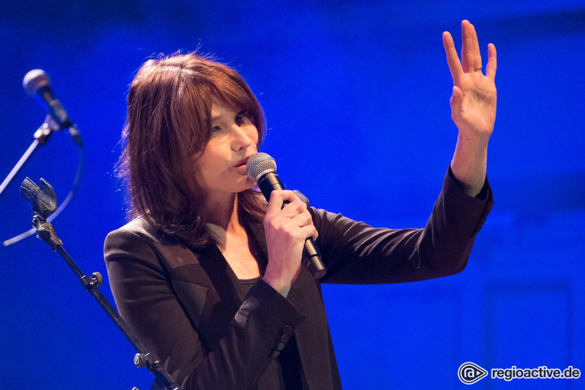 Carla Bruni (live in Hamburg, 2018)